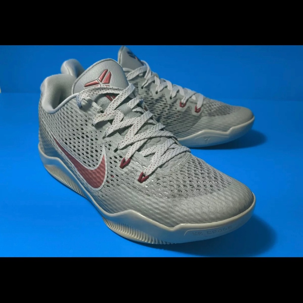 Nike Kobe XI 11 'Lower Merion Aces' Mens Size10 US